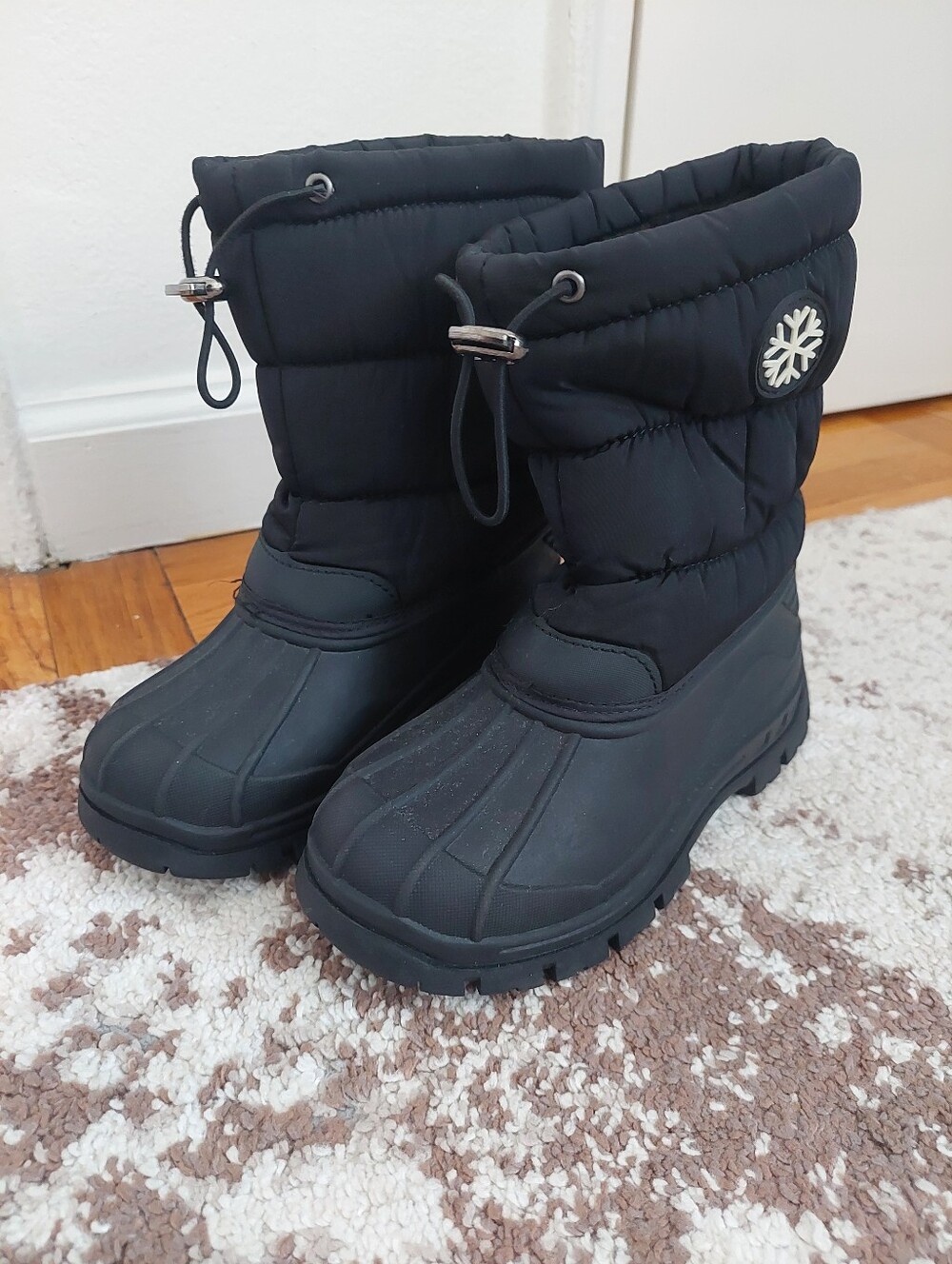 Kids Black Winter Snow Boots Size 13 Warm Lined